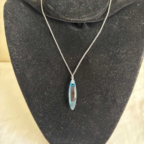 Lemoniq 30" Sterling Chain with Blue Swarovski Crystal Pendant - Picture 1 of 5